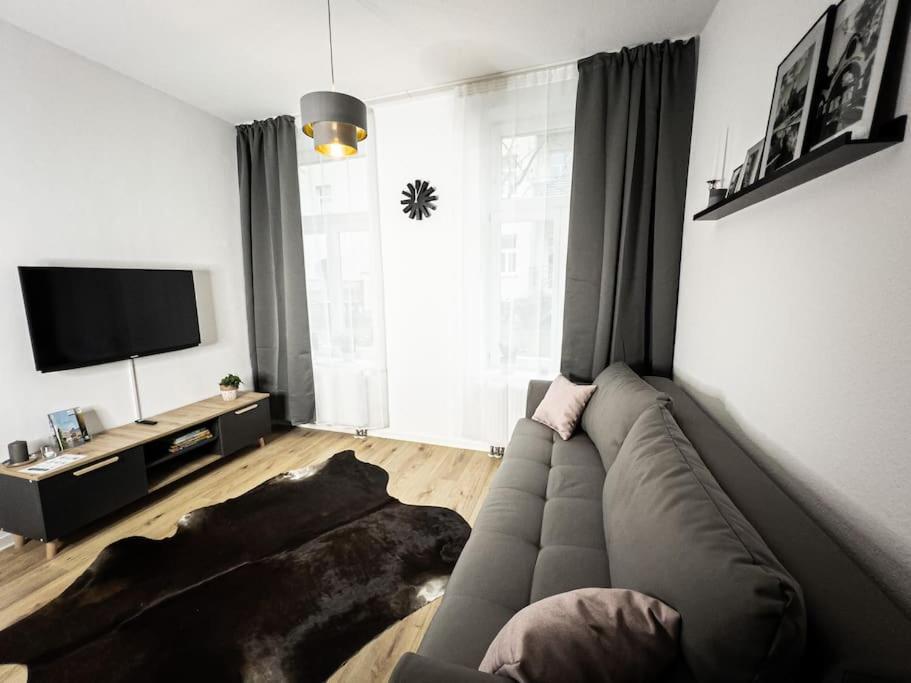 Wohlfuehl-Oase Mitten In Der Stadt - Garten, Grill, Netflix Und Drucker Leipzig Exterior photo