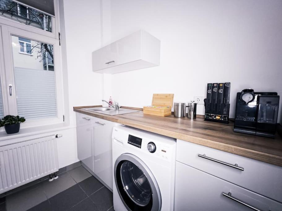 Wohlfuehl-Oase Mitten In Der Stadt - Garten, Grill, Netflix Und Drucker Leipzig Exterior photo